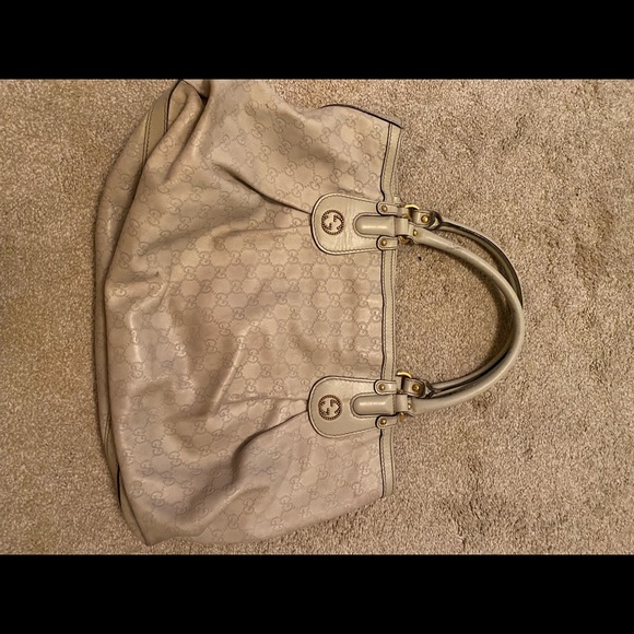 Authentic Gucci purse - Picture 1 of 5